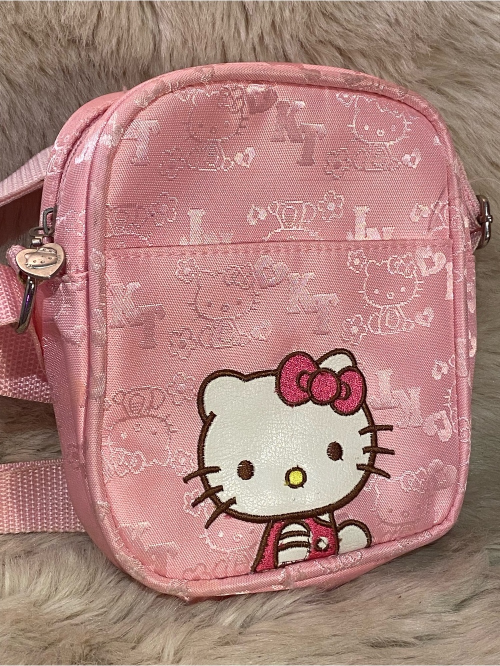 Hello Kitty Light Pink Shoulder Bag with Leather Applique